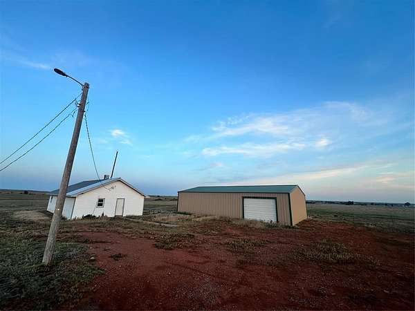 5 Acres of Land with Home for Sale in Sayre, Oklahoma