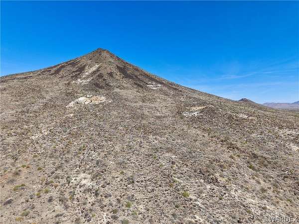 16.4 Acres of Recreational & Residential Land for Sale in Golden Valley, Arizona