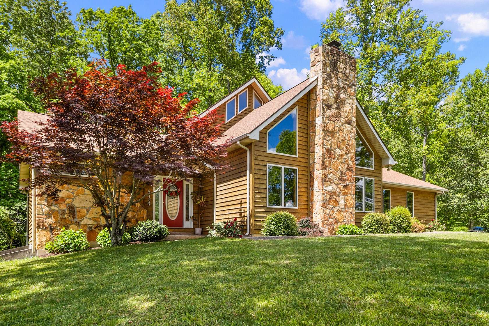 13.2 Acres of Recreational Land with Home for Sale in London, Kentucky