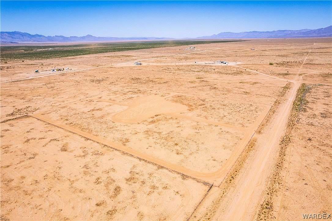 5.66 Acres of Residential Land for Sale in Kingman, Arizona