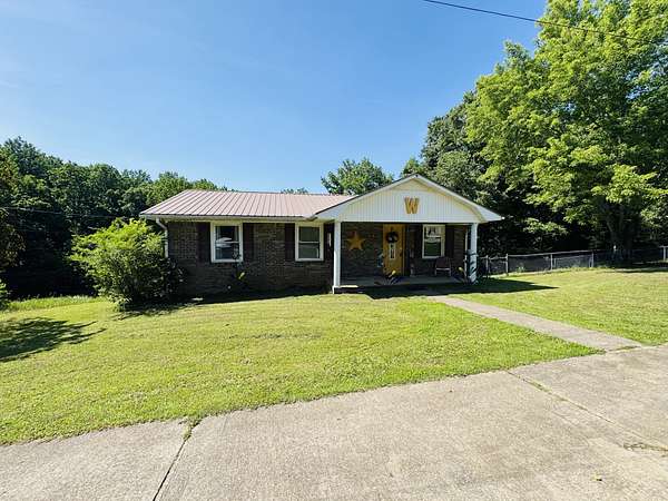 1.6 Acres of Land with Home for Sale in Dover, Tennessee