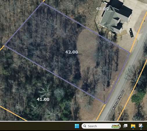 1 Acre of Residential Land for Sale in Bath Springs, Tennessee