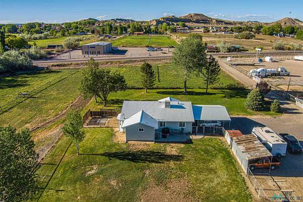 3.19 Acres of Land with Home for Sale in Bloomfield, New Mexico