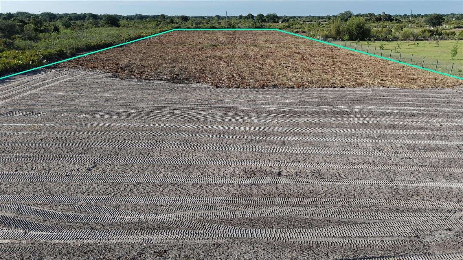 3 Acres of Land for Sale in Okeechobee, Florida