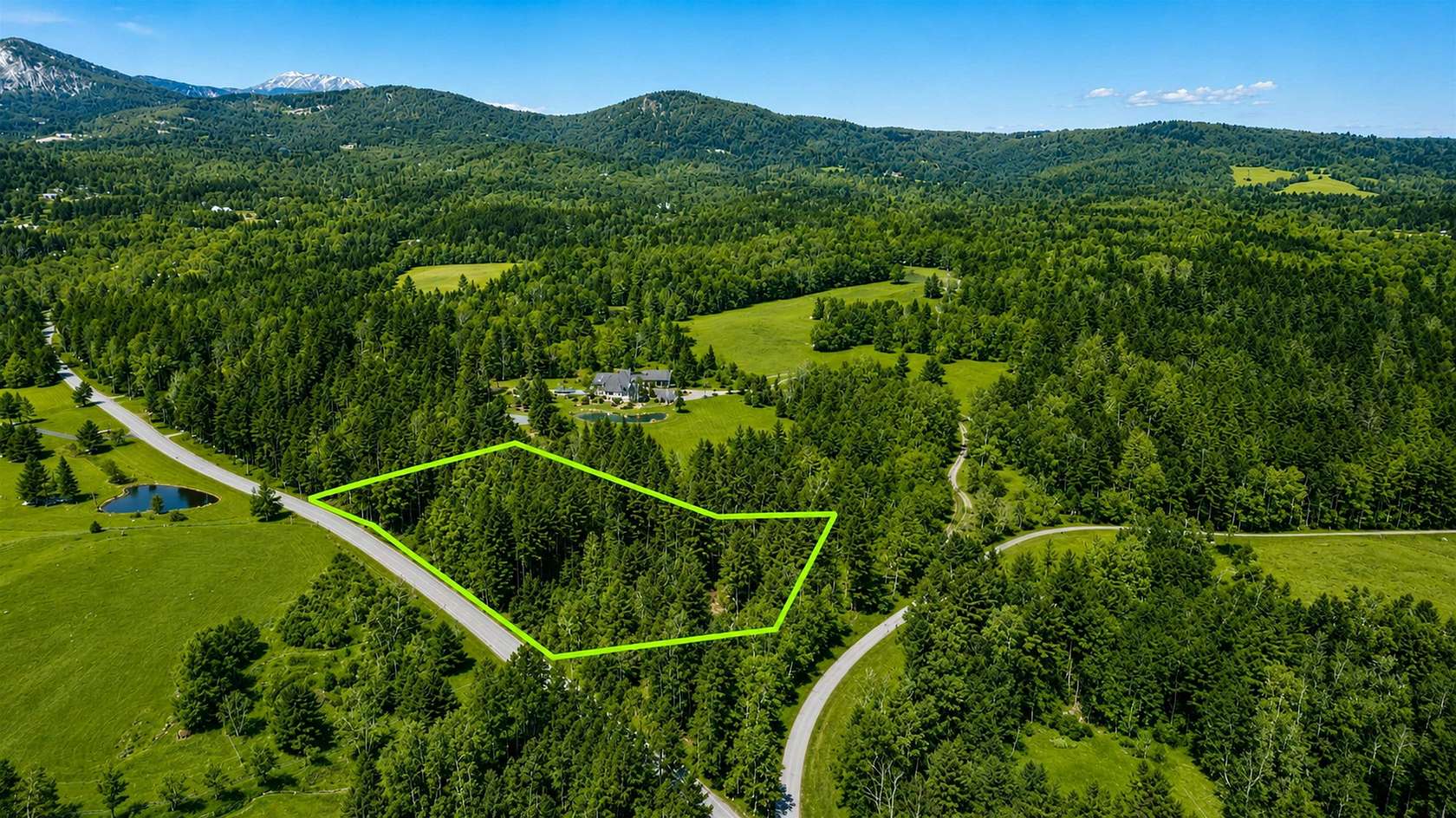 4 Acres of Residential Land for Sale in Stowe, Vermont