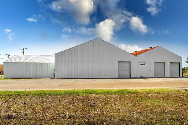 6.19 Acres of Improved Commercial Land for Sale in Thibodaux, Louisiana