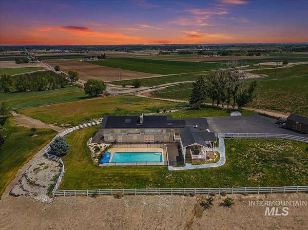 2.8 Acres of Land with Home for Sale in Nampa, Idaho