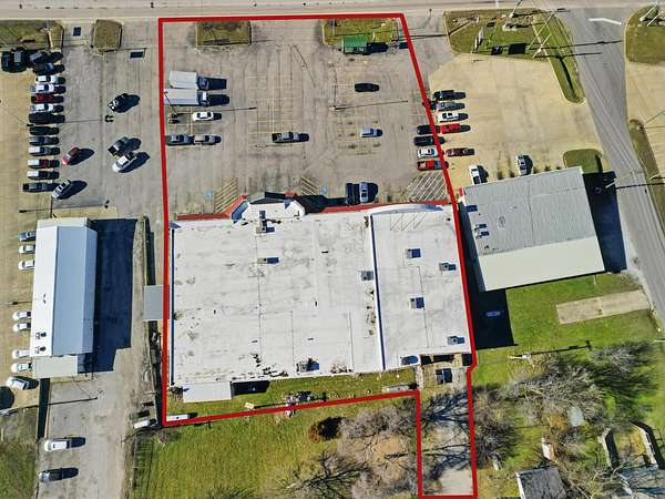 1.57 Acres of Mixed-Use Land for Sale in Houston, Missouri