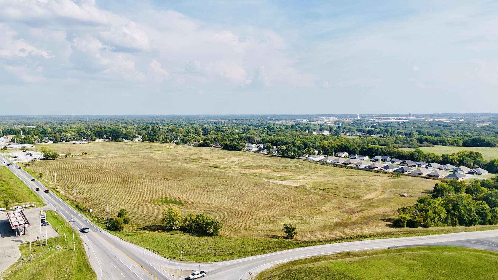 38 Acres of Mixed-Use Land for Sale in Duenweg, Missouri