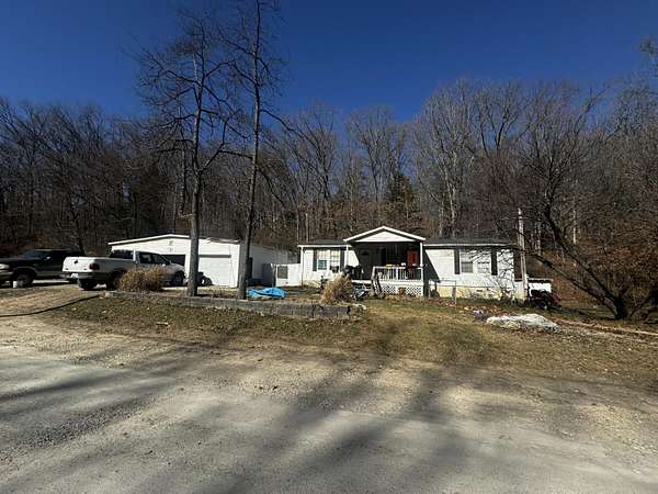 2.5 Acres of Land with Home for Sale in Reeds Spring, Missouri