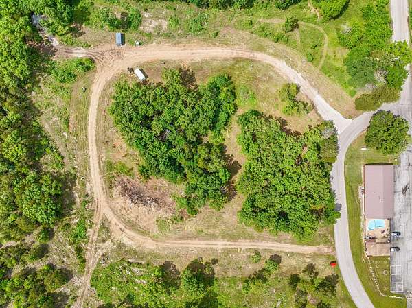 11 Acres of Land for Sale in Hollister, Missouri