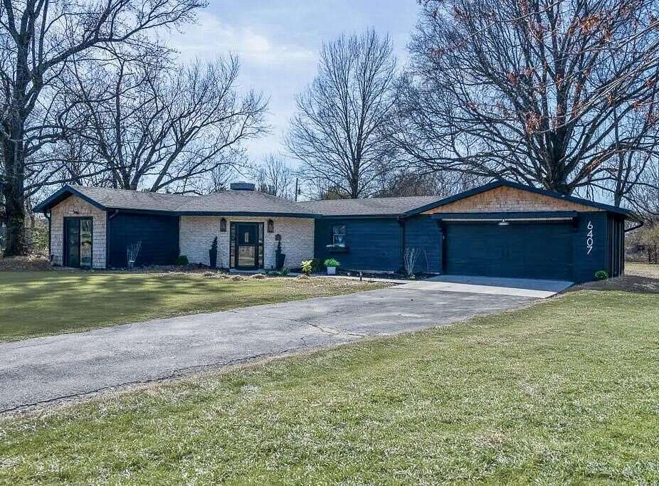1.7 Acres of Land with Home for Sale in Ozark, Missouri