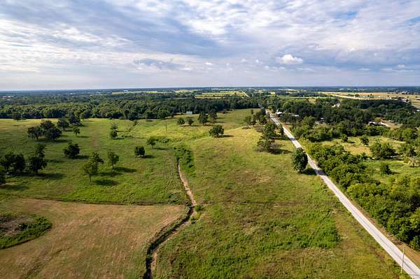 5 Acres of Land for Sale in Neosho, Missouri