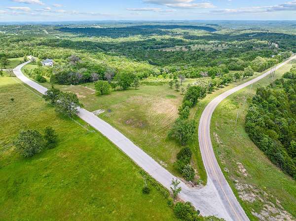 10 Acres of Land for Sale in Kirbyville, Missouri