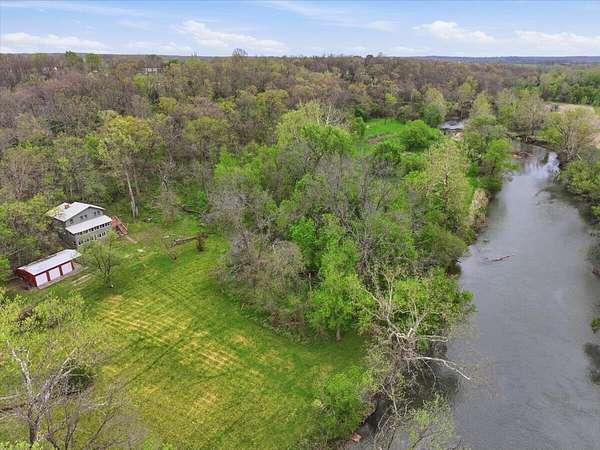 9 Acres of Land with Home for Sale in Buffalo, Missouri