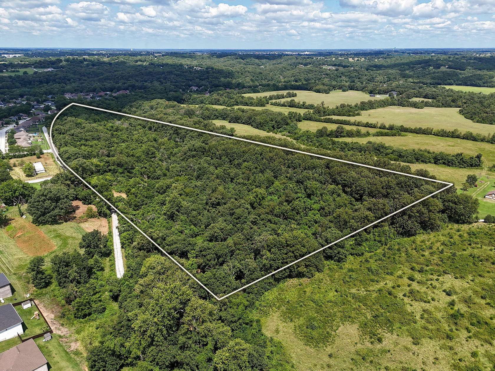 22 Acres of Recreational & Residential Land for Sale in Ozark, Missouri
