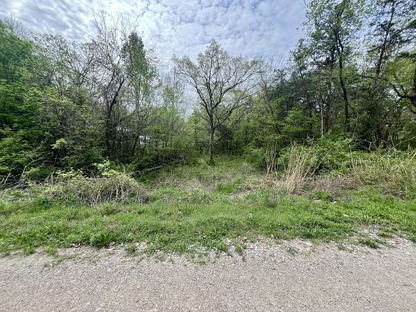 0.14 Acres of Residential Land for Sale in Merriam Woods, Missouri