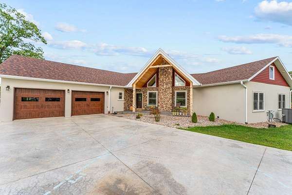 5.25 Acres of Land with Home for Sale in Branson, Missouri