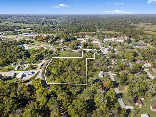 3.7 Acres of Mixed-Use Land for Sale in Highlandville, Missouri