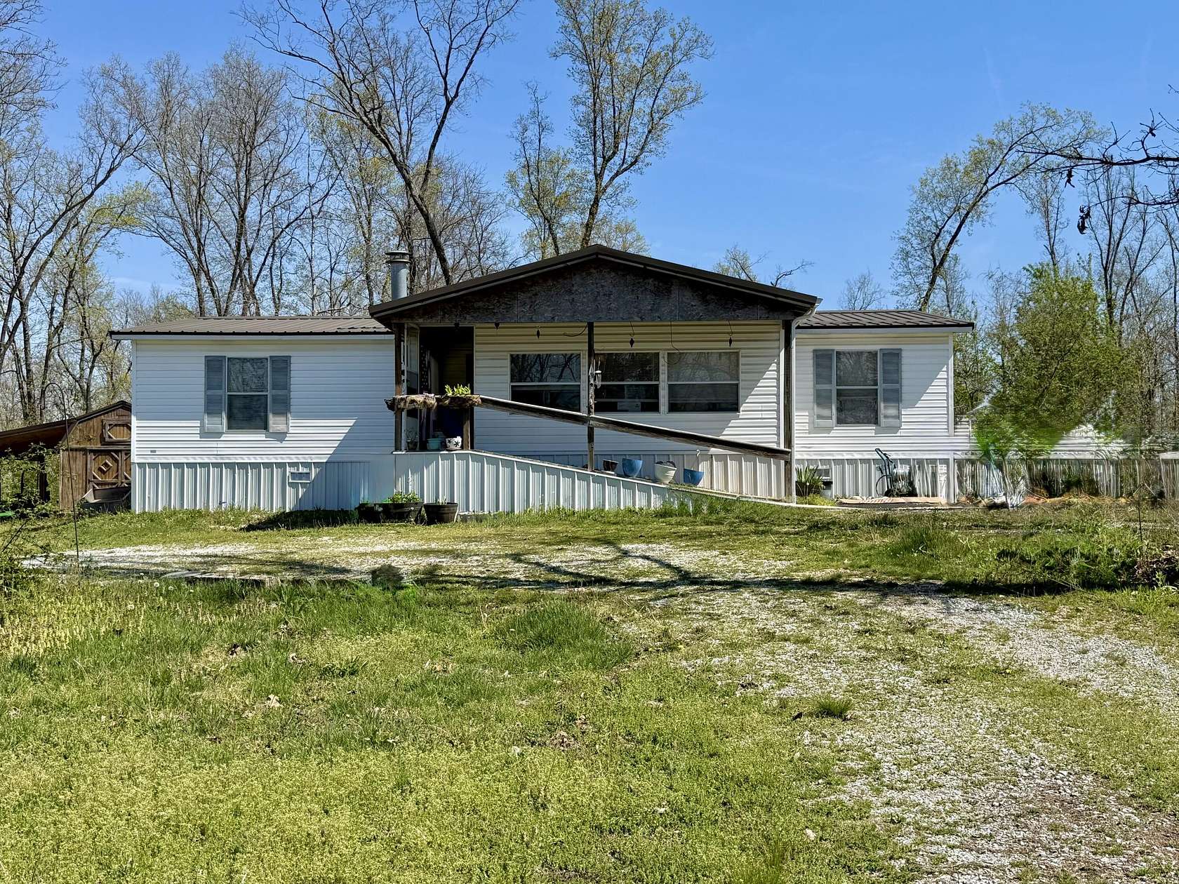 20 Acres of Recreational Land with Home for Sale in Houston, Missouri