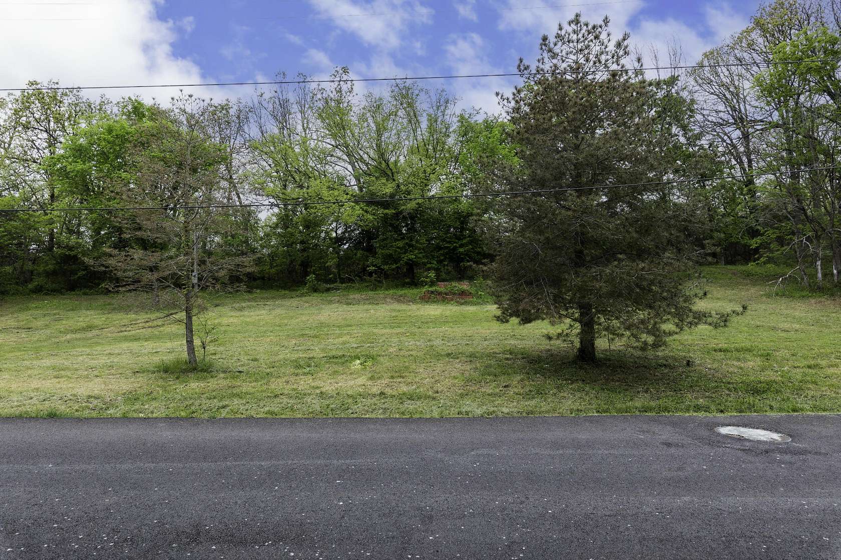 0.52 Acres of Residential Land for Sale in Buffalo, Missouri