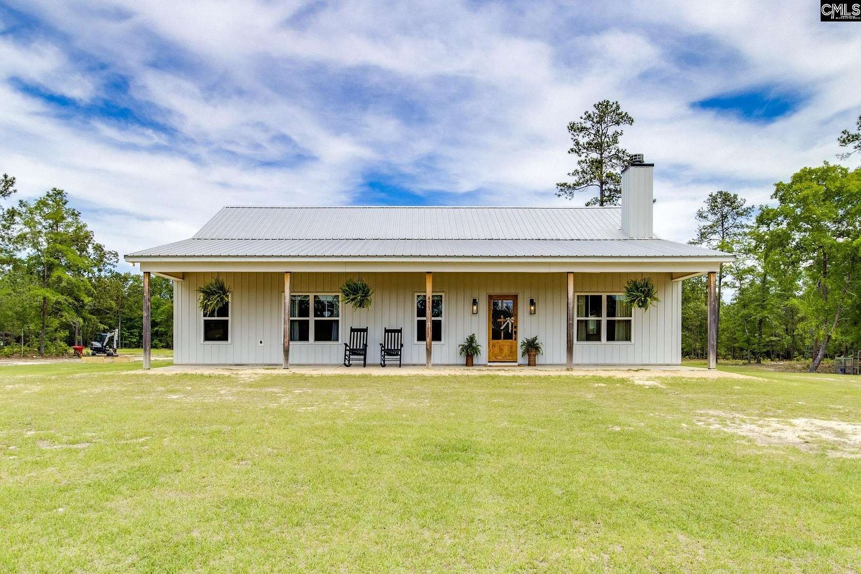 10 Acres of Land with Home for Sale in Camden, South Carolina