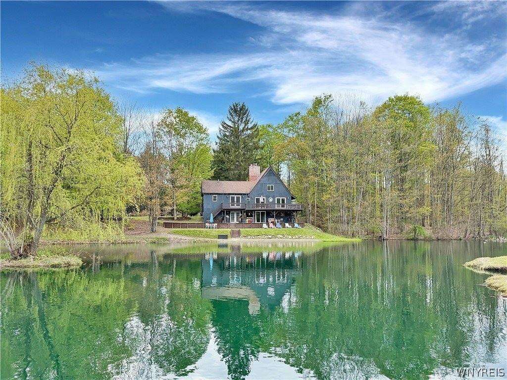5.72 Acres of Land with Home for Sale in Warsaw, New York