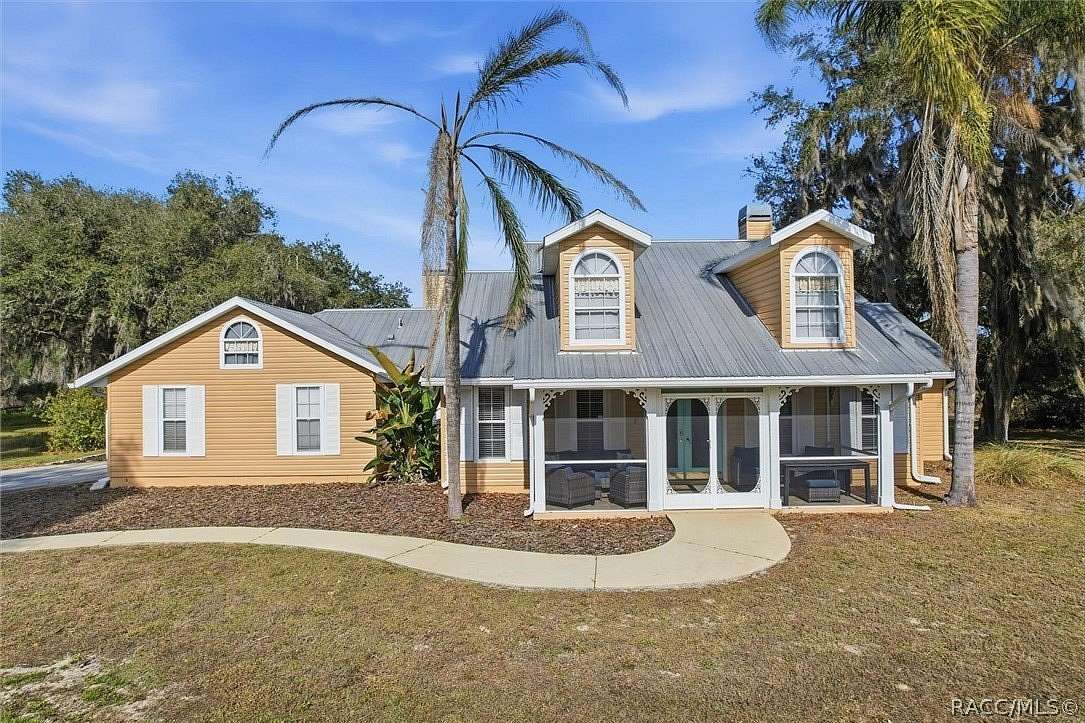 5.1 Acres of Land with Home for Sale in Inverness, Florida