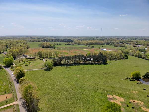 25.1 Acres of Agricultural & Residential Land for Sale in Killen, Alabama