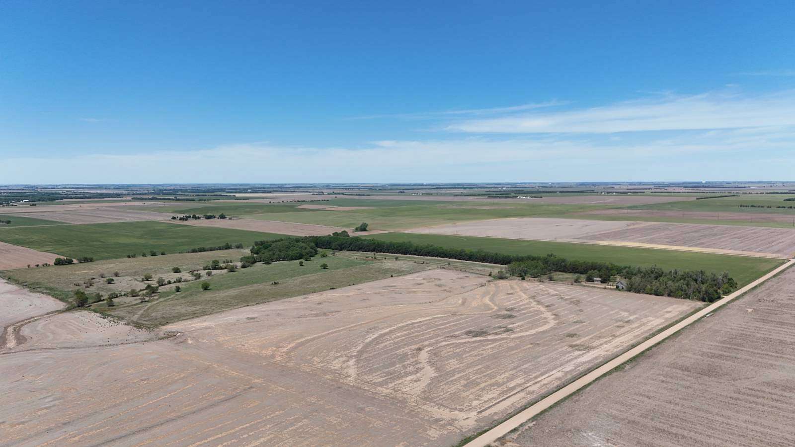 160 Acres of Land for Auction in Lyons, Kansas