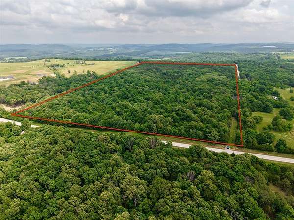 41.4 Acres of Recreational & Residential Land for Sale in Hindsville, Arkansas