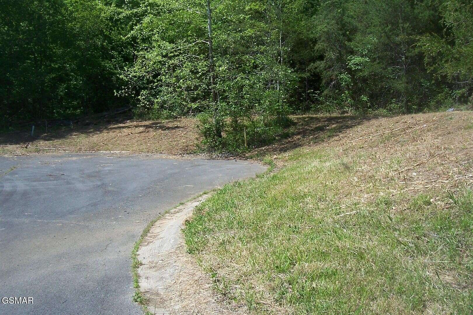 1.77 Acres of Residential Land for Sale in Parrottsville, Tennessee