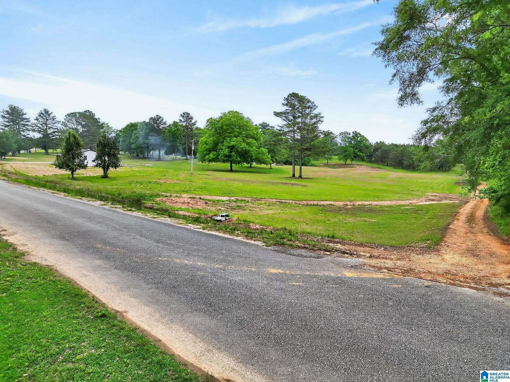 2.56 Acres of Residential Land for Sale in Clanton, Alabama