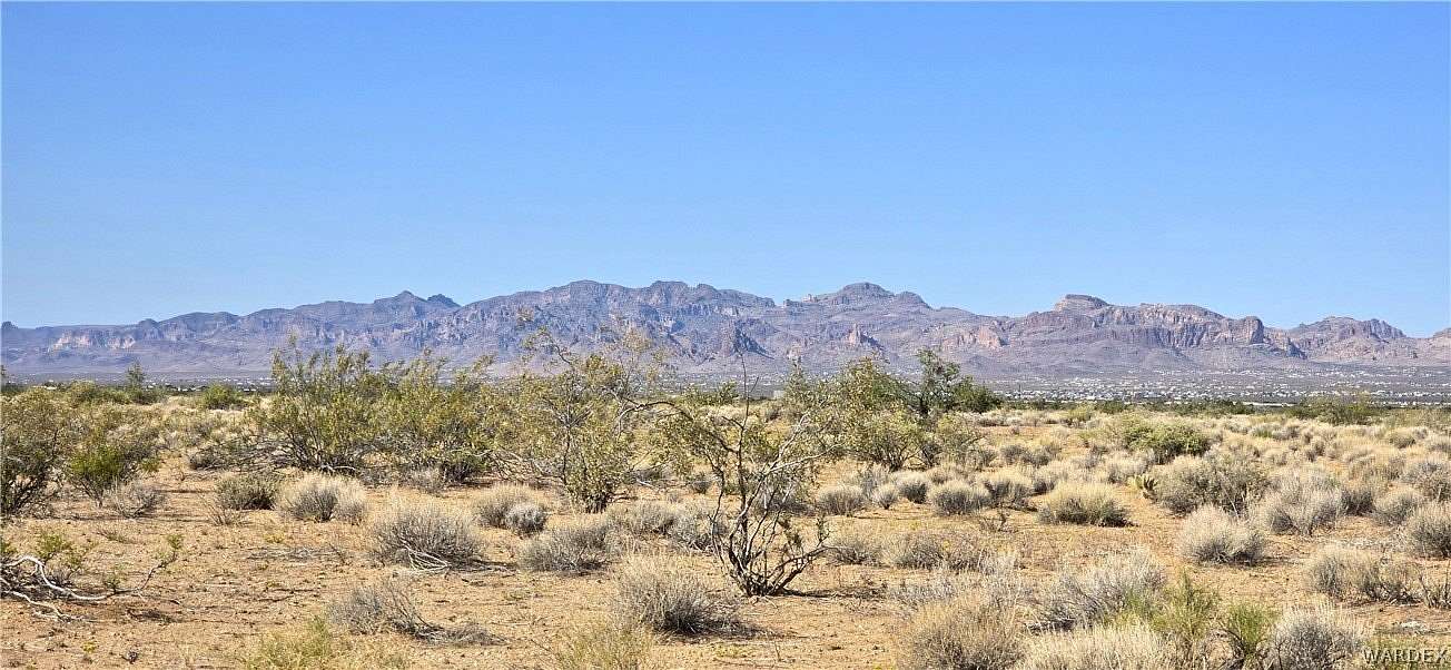 39.7 Acres of Land for Sale in Golden Valley, Arizona