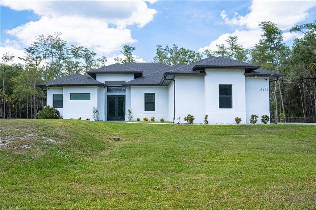 2.27 Acres of Land with Home for Sale in Naples, Florida