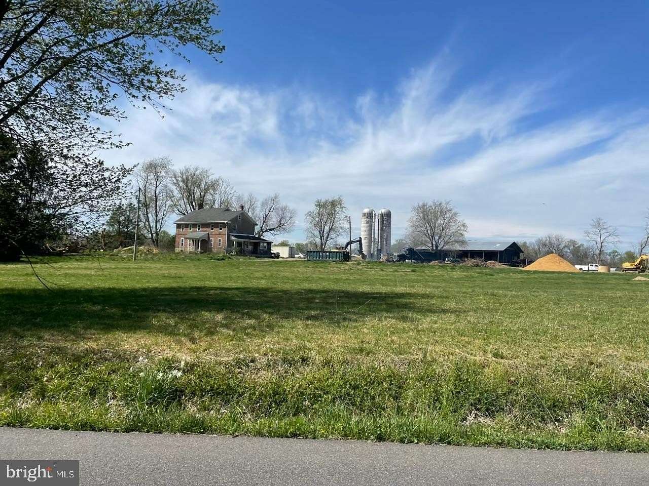 10 Acres of Land with Home for Sale in Mannington Township, New Jersey
