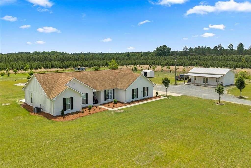 10 Acres of Recreational Land with Home for Sale in Cobb, Georgia