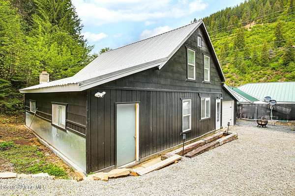 2.8 Acres of Land with Home for Sale in Avery, Idaho