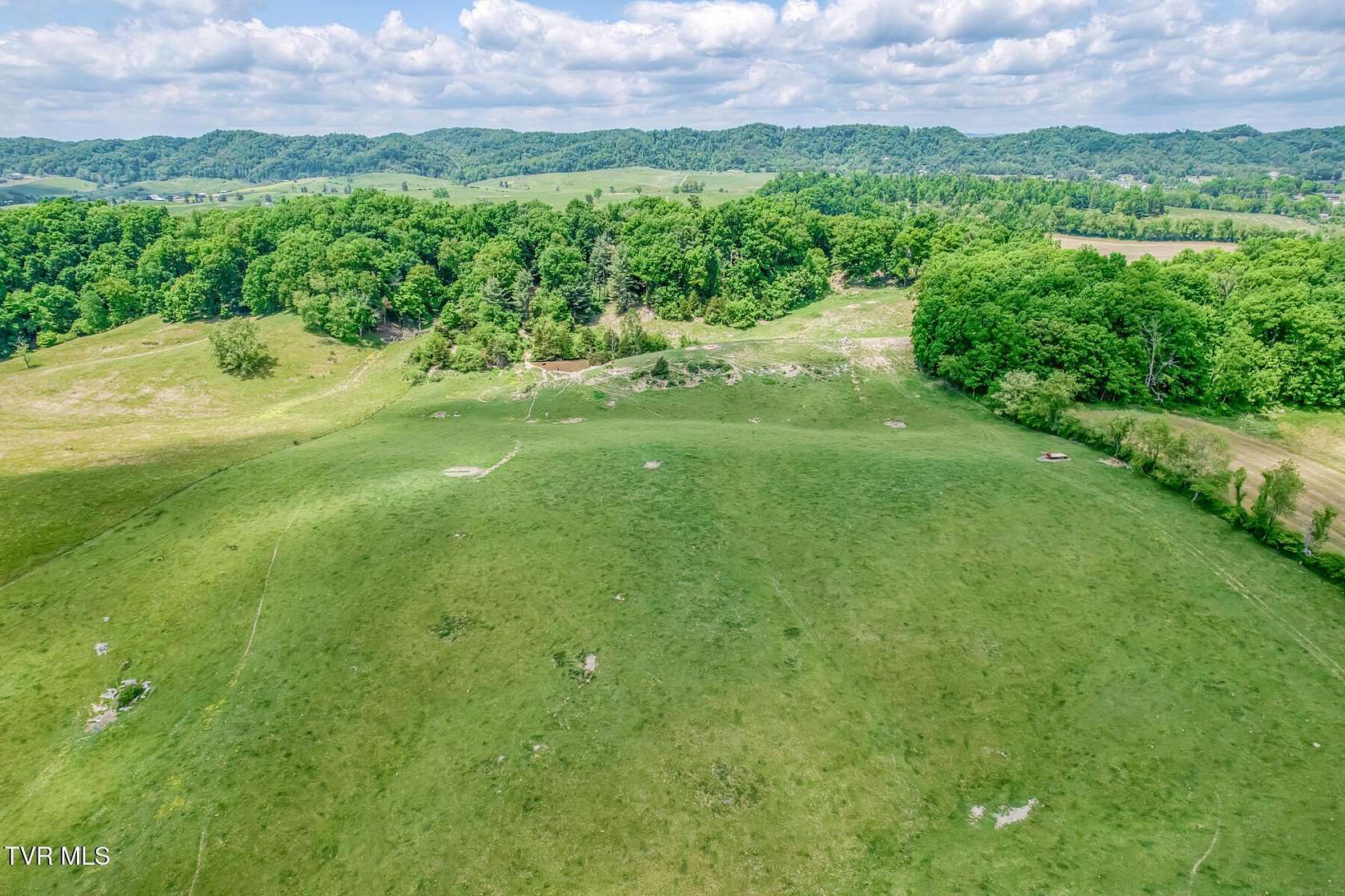 24.4 Acres of Recreational & Residential Land for Sale in Bristol, Tennessee