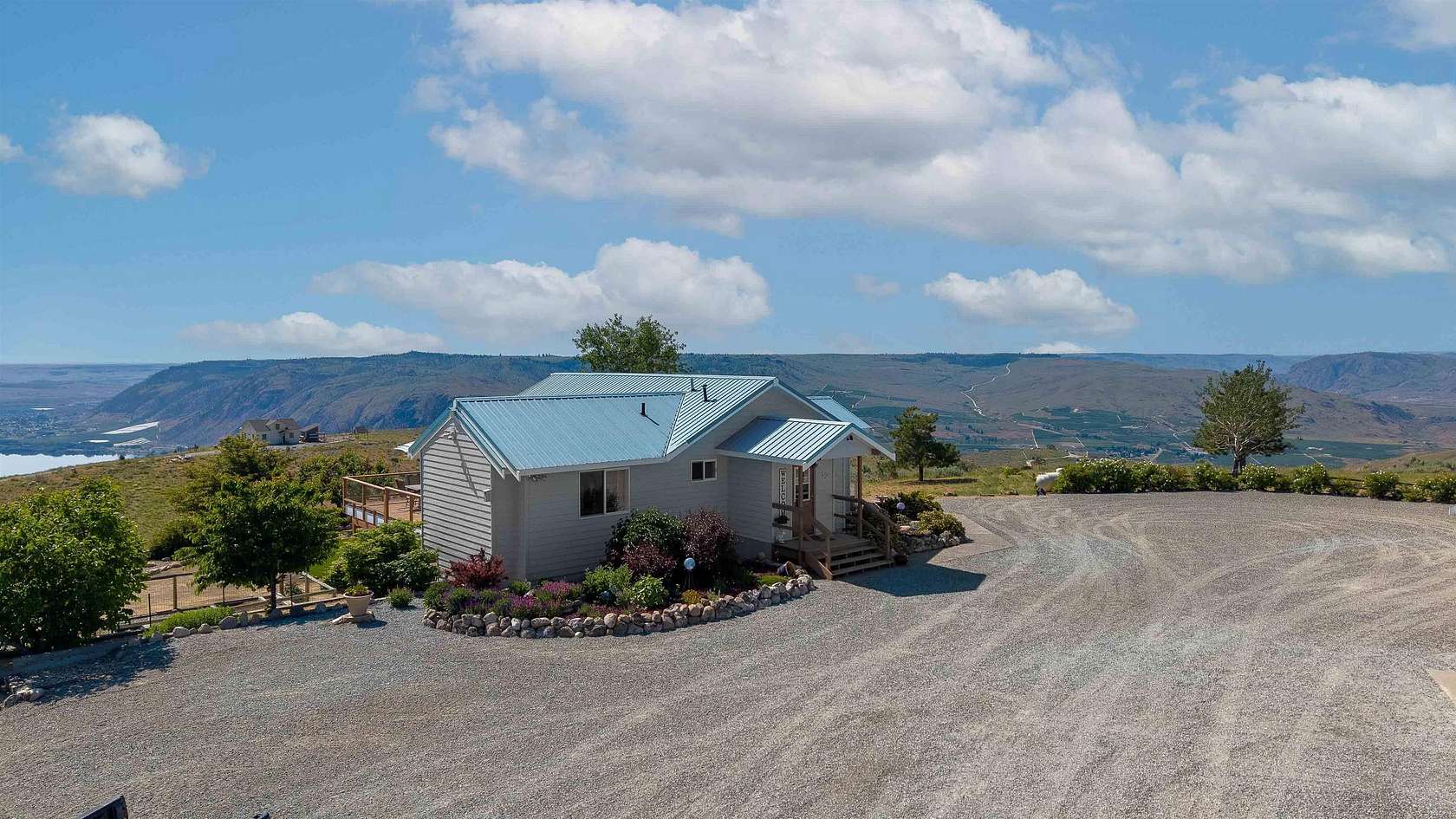 29 Acres of Recreational Land with Home for Sale in Brewster, Washington