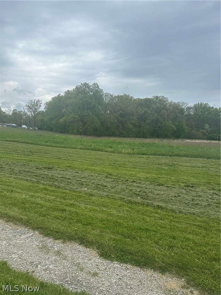 8.29 Acres of Land for Sale in Austintown, Ohio