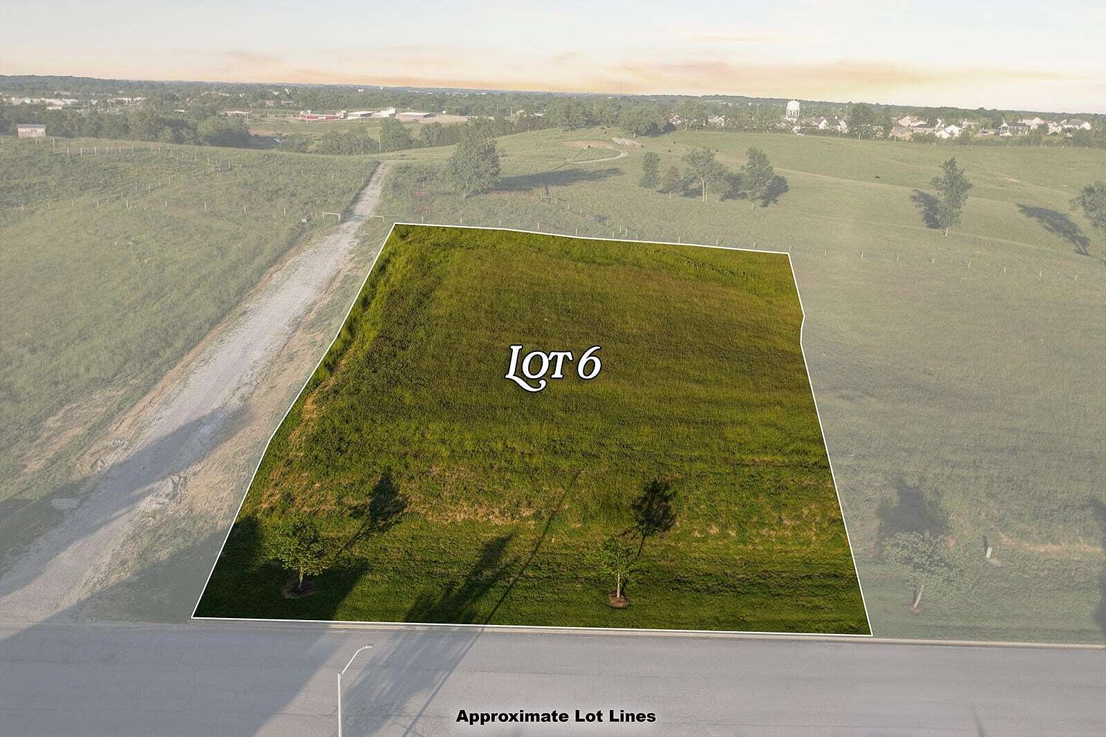 1.1 Acres of Residential Land for Sale in Lawrenceburg, Kentucky