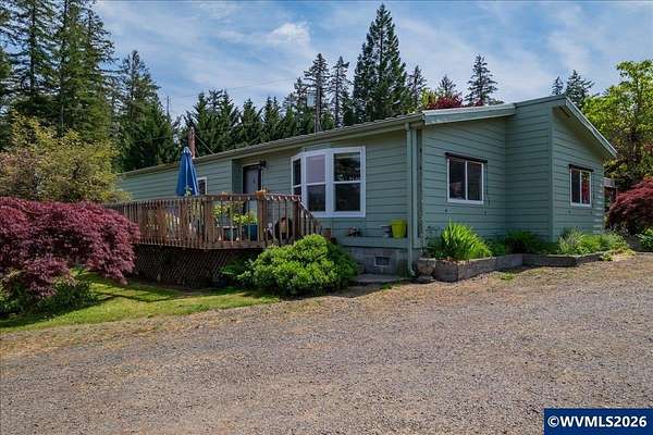 17 Acres of Land with Home for Sale in Lebanon, Oregon