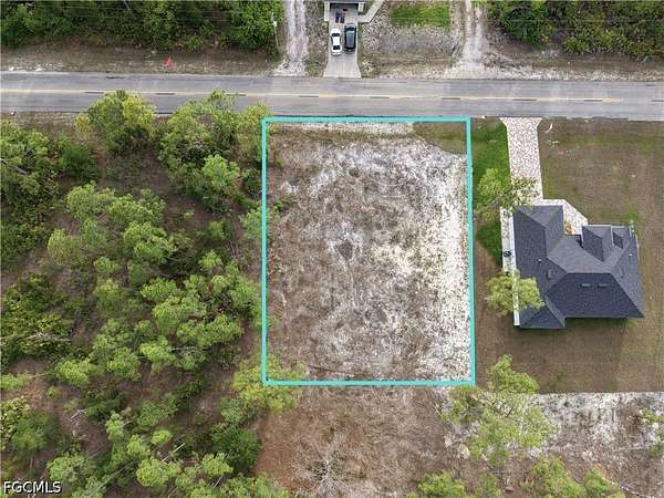 0.5 Acres of Residential Land for Sale in Lehigh Acres, Florida