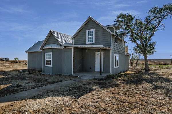 3.53 Acres of Land with Home for Sale in Tulia, Texas
