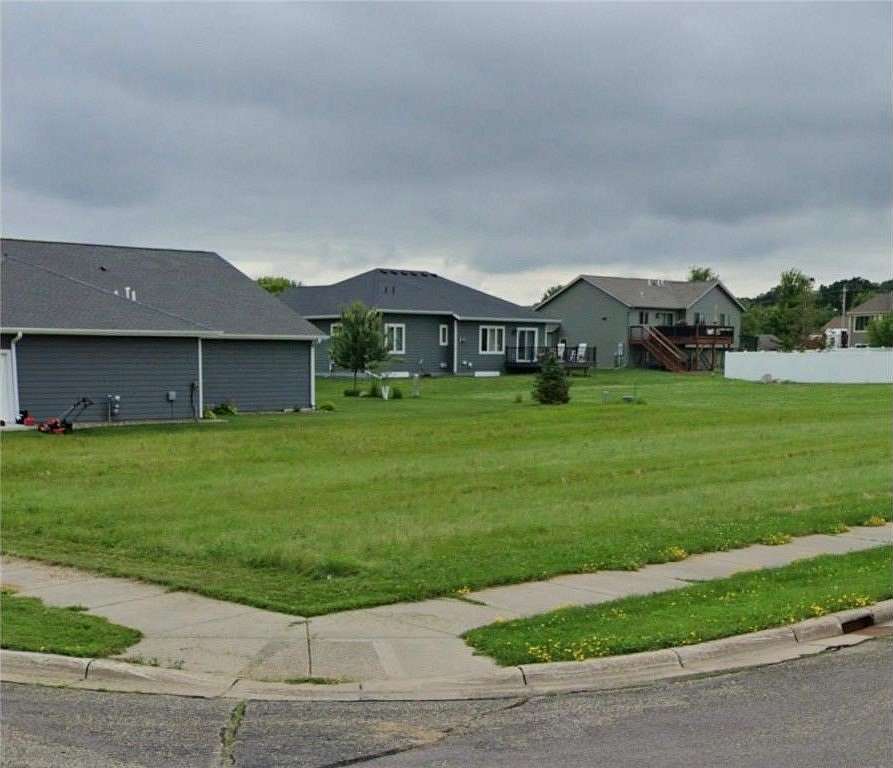 0.29 Acres of Residential Land for Sale in Owatonna, Minnesota