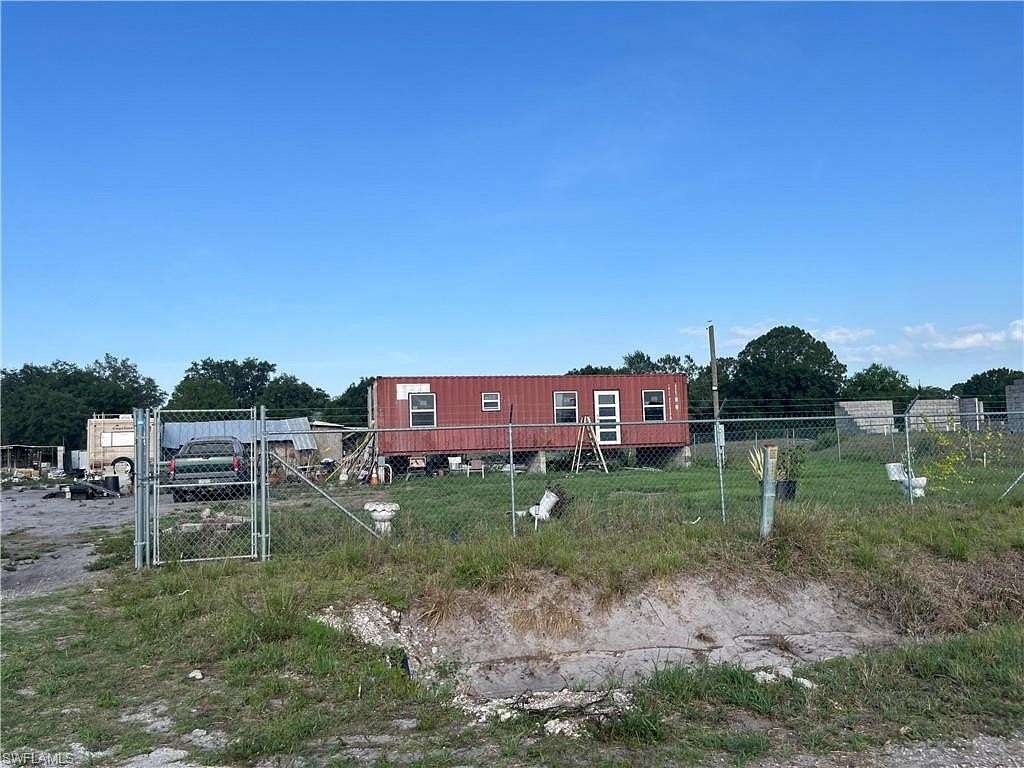 1.25 Acres of Land for Sale in Clewiston, Florida