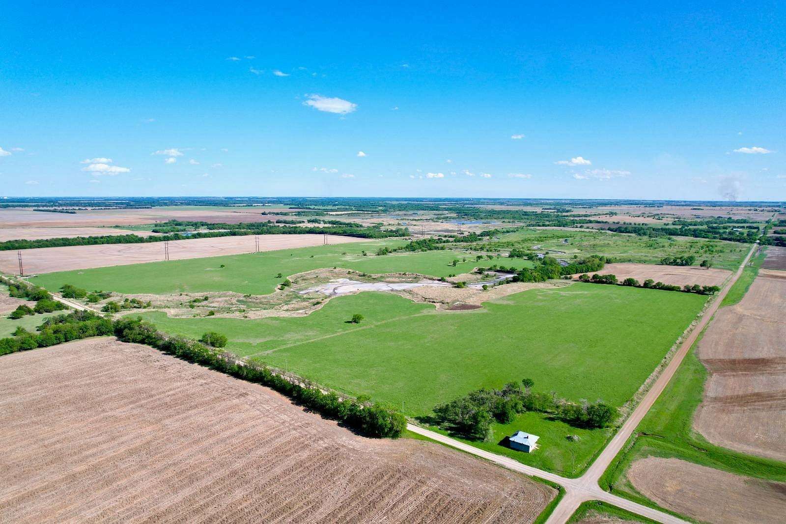 143 Acres of Land for Sale in Oxford, Kansas