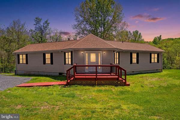 4.65 Acres of Land with Home for Sale in Warrenton, Virginia