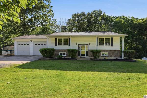 6.89 Acres of Land with Home for Sale in Murray, Kentucky